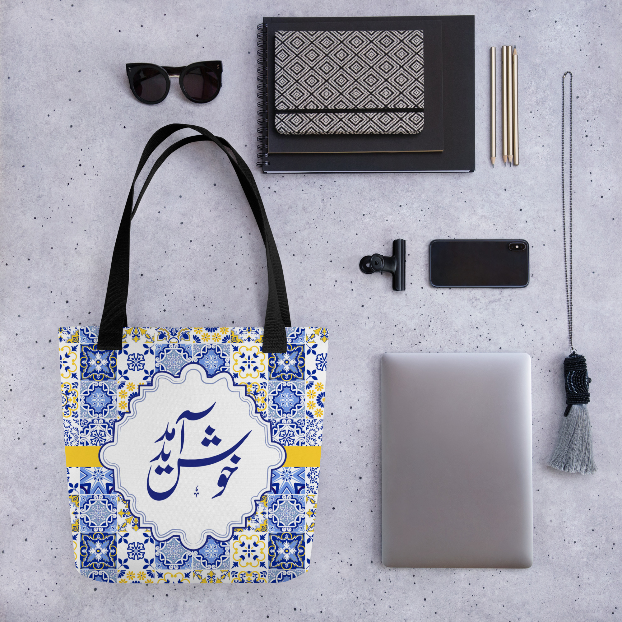 Tote bag